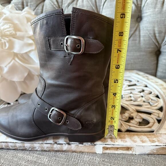 UGG Leather Ankle Boots Women’s 8 - Picture 5 of 9